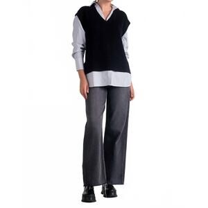 NEW ELAN v-neck sweater vest shirt in black
